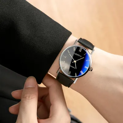 Какие мужские часы сейчас в моде: модели 2022
