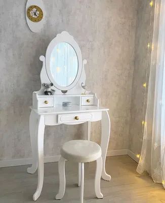 Туалетный столик для макияжа с зеркалом со...