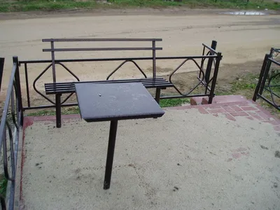 Столик на кладбище/ Круглый железный стол, витая ножка/ 52х125см - купить с  доставкой по выгодным ценам в интернет-магазине OZON (1179233244)