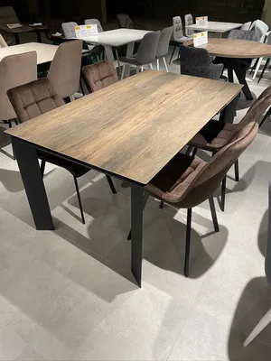 столы и стулья из массива дерева
