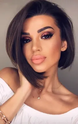 Асимметричное каре 2020, фото модных женских коротких стрижек 2020 |  Haircut pictures, Asymmetrical bob haircuts, Medium hair styles