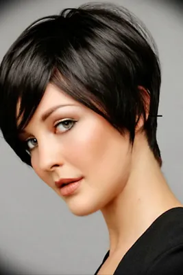 cool Модная женская стрижка гарсон (50 фото) — Стильные образы Читай больше  http://avrorra.com/modnaya-str… | Dark auburn hair, Hair color auburn,  Short hair styles