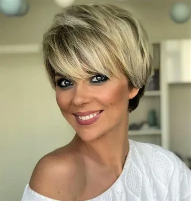 Pin by Наташа on Стрижки, макияж | Short hair cuts for women, Short hair  cuts, Hair cuts