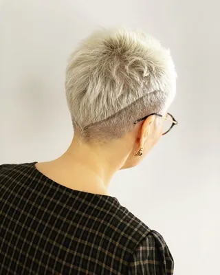 Стрижка пикси на короткие волосы (лесенкой) - идеи | Tufishop.com.ua