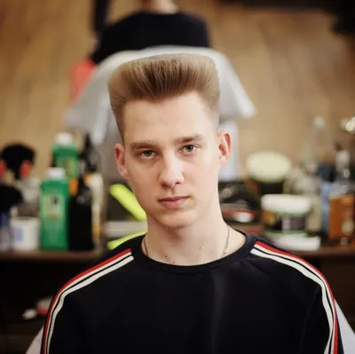 394 Likes, 4 Comments - M15 BARBERSHOP KYIV (@m15barbershop) on Instagram: “ Стрижка @arhipovalxndr Продукт @tenax… | Flat top haircut, Classic haircut,  Fade haircut