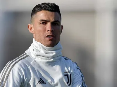 Как называется стрижка Криштиану Роналду? Гид по прическам CR7