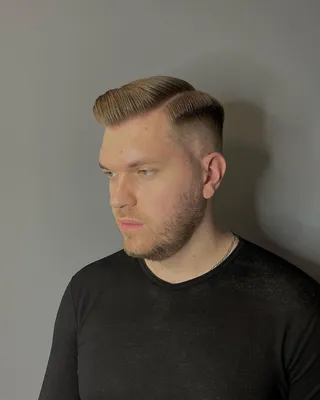 Классическая стрижка Side part от Top барбера Дмитрия Соловьёва — BROCK  Barbershop