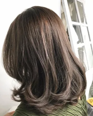 Стрижки на средние волосы без укладки - фото красивых причесок