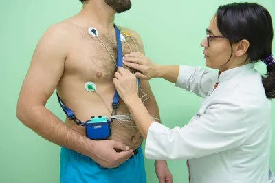 Суточный мониторинг артериального давления (СМАД) в СПб - сделать Холтер АД  платно, цены