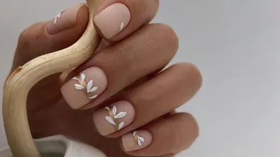 Лепка на ногтях гелем и акрилом в студиях NailsProfi - Студия красоты  \"NailsProfi\"