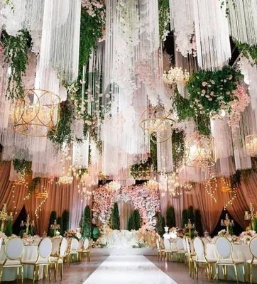 Оформление свадебного зала живыми и искусственными цветами, бумажные цветы,  фотозоны