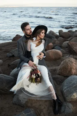 bride, свадебная фотосессия на море, свадебная фотосессия в исландии,  свадебная фотосессия, свадьба на маяке, свадебные фотографии -  The-wedding.ru