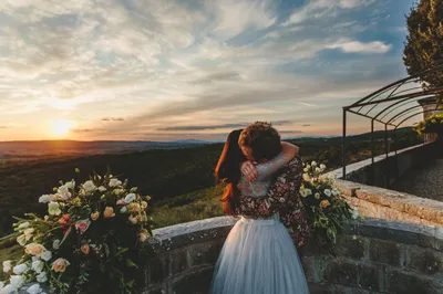 Сегодня хочу показать вам свадебную съемку на закате.🌅 Как показывает  опыт, фотографии сделанные в это время суток получаются, на мой… | Instagram