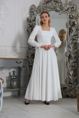 Купить Свадебное платье-макси с вырезом каре в Москве в ШоуРуме платьев по  выгодной цене