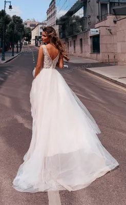 Купить Королевское свадебное платье по цене от 75000₽ в Москве | Салон «Дом  Невесты»
