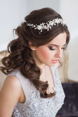 Свадебная прическа на короткие волосы без фаты - красивые фото
