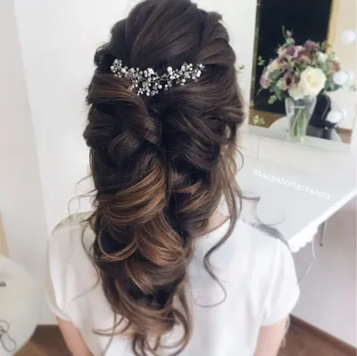 Свадебная коса, причёска в греческом стиле из локонов. Bohemian bridal  hairstyle | Свадебные косы, Свадебные прически, Идеи причесок