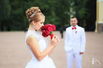 Свадебная причёска с фатой - Визажист в Москве на дом - Свадебный макияж в  Москве