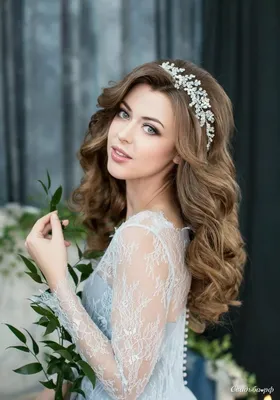 Свадебные прически с распущенными волосами - Визажист в Москве на дом -  Свадебный макияж в Москве
