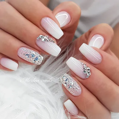 The most stunning wedding nail art designs for a real \"wow\" | Sommernägel,  Brautnägel, Sommer nägel designs