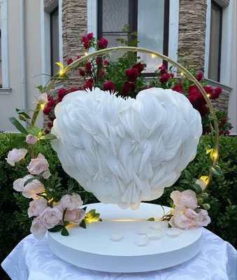 Свадебный торт «Парящее сердце» | Свадебный торт, Торт, Красивые торты