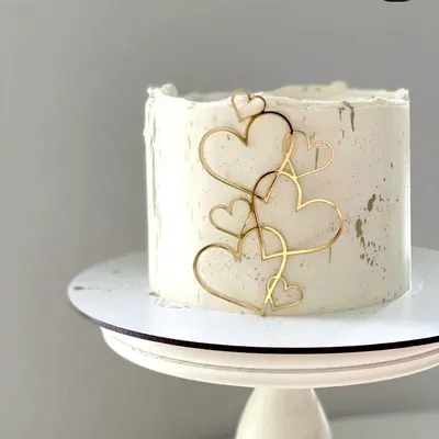 Свадебный торт в виде сердца - 70 фото