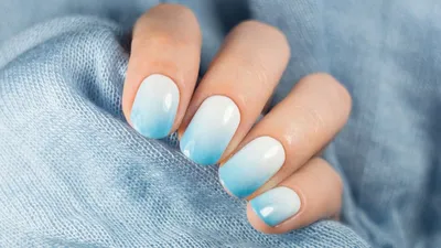 Эксперимент со светлым лаком - небесно-голубой лак для ногтей Nailor Nail  Polish Боттичелли #606 NP | Отзывы покупателей | Косметиста