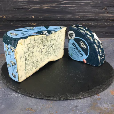 Сыр с голубой плесенью т.м. «ДОРБЛЮ», жирность 50% — Сыры — Алекс Карго