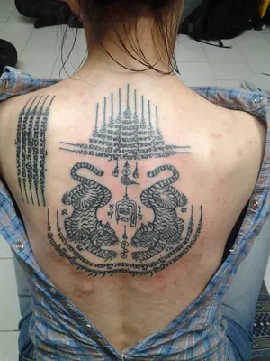 Любимый тайский стиль татуировок Анджелины Джоли - Сак Янт | Квартира №Тату  | Дзен