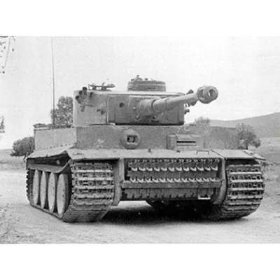 Купить танк t-vi королевский тигр(тигр ii)(1:35) за 36300 руб. в интернет  магазине Пятигорская Бронза