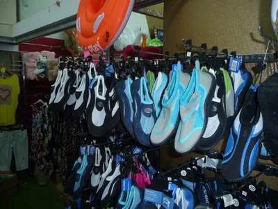Детские аквашузы (коралловые тапочки, пляжные детские тапочки): продажа,  цена в Алматы. Обувь для пляжа и бассейна от \"Интернет-магазин \"Мир  покупок\"\" - 65432536