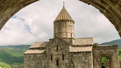 Монастырь Татев в Армении | история Татевского монастыря, фото, как  добраться GoToArmenia