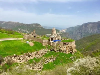 Частный тур в Монастырь Татев | Armenia-Tour.com