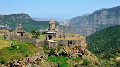 Экскурсия в Татев из Еревана 2 дня: Татев — Заброшенная деревня Хот |  Экскурсии по Армении