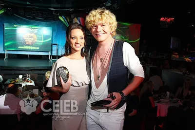 Татьяна Денисова и ее лучшие наряды на шоу Танцуют все! (Фото)