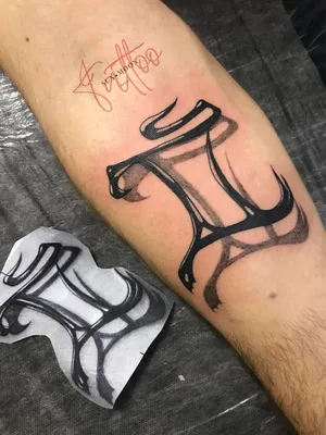 Татуировки на руку близнецы: лучшие идеи и советы для тех, кто хочет  двойную дозу тату - tattopic.ru