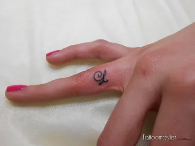 Татуировки в виде букв: идеи, стили и значение - tattopic.ru