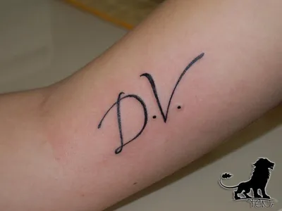 Татуировка буква д (78 фото)