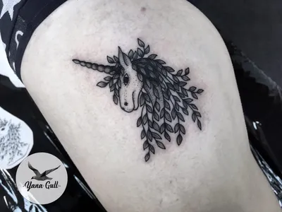 Немного засветилось 🦄 #tattoo #unicorn #ink #unicorntattoo #единорог #тату  #татуировка #ksuarrow | Tattoos, Tattoo photos, Arrow tattoo