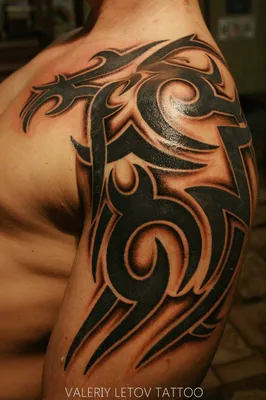 Кельтский узор тату на плече мужские - символ силы и духовности -  tattopic.ru