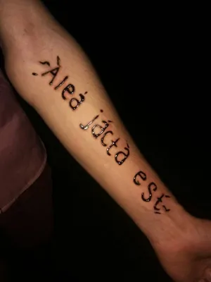 Тату надпись хной - 4 Фото и значение татуировок 2023