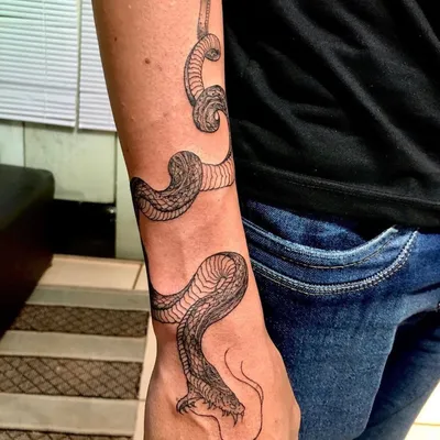 Временное мужское тату кобра на голове татуировка на тело, татушка,  переводная тату, tatto купить по цене 95 ₽ в интернет-магазине KazanExpress