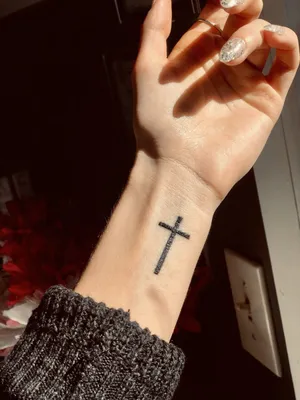 Tattoo • Тату Крест: популярные стили и композиции