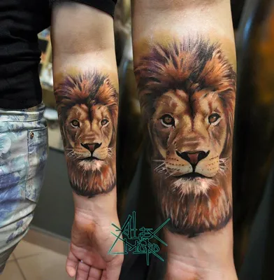 Татуировка мужская графика на предплечье лев с оскалом 2680 | Art of Pain