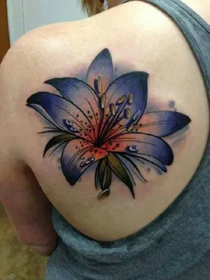 Татуировка женская графика на бедре лилии 3066 | Art of Pain