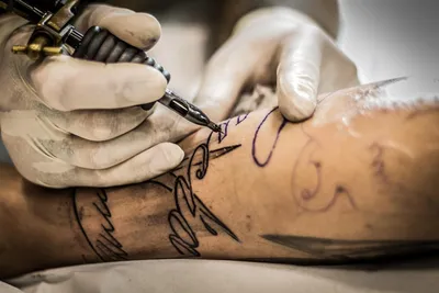 Искусство набивать: тату-мастер об эстетике рисунков на теле
