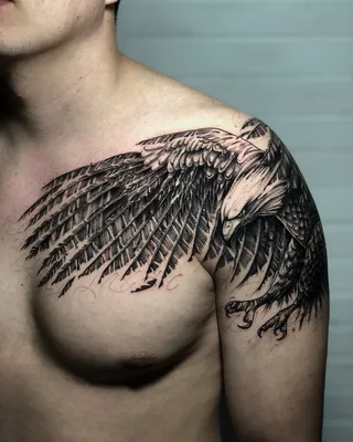 Мужская татуировка дракона на груди. Мастер-тату Настя Злюка @zlukness |  Графика | Японская татуировка дракона, Традиционные японские татуировки,  Татуировки