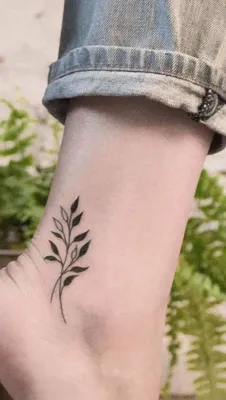 Татуировка бабочки на ноге для девушки – Татуировки | Тату-салон на Колхозке