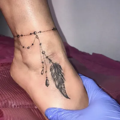Тату-браслет «Лотос» на ноге 😍 #маленькиетату #женскиетату #татулотос  #татунаноге #татубраслет ⠀ @tattoo_dragonflystudio… | Instagram