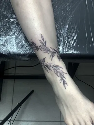 Тату на ноге | Anklet tattoos for women, Tattoo designs, Tattoos for black  skin